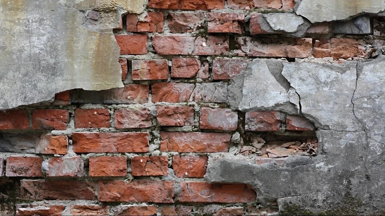 Экспертиза признала обрушение фасада в Астане предотвратимым из-за дефектов строительства