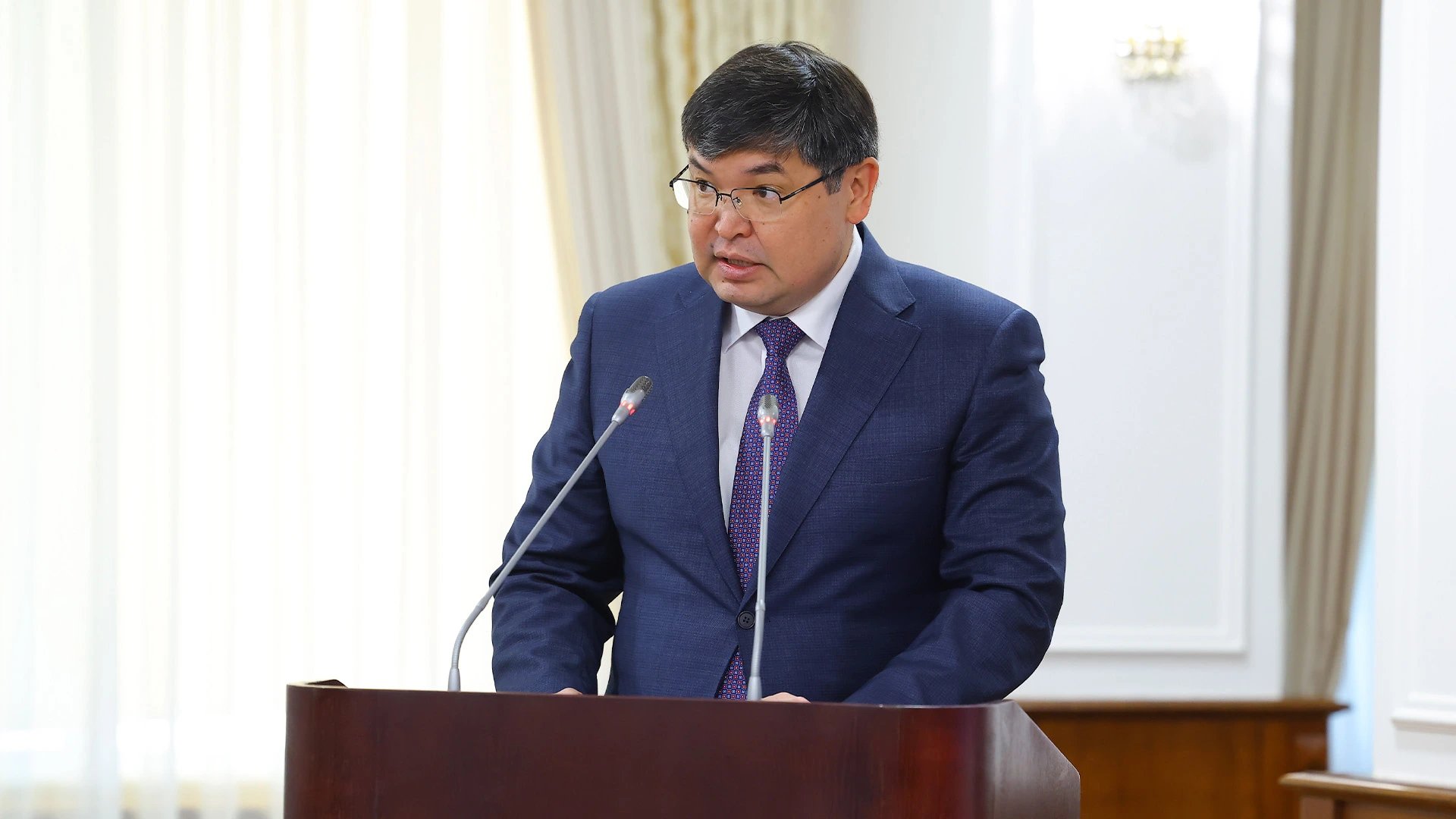 Токаев переназначил Мади Такиева министром финансов Казахстана