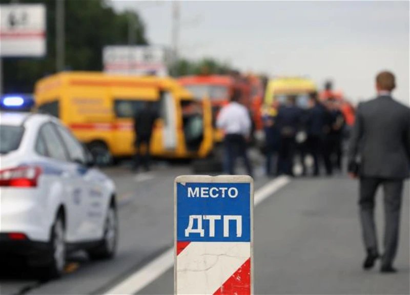 В ДТП на трассе М-8 в Архангельской области погибли 12 человек