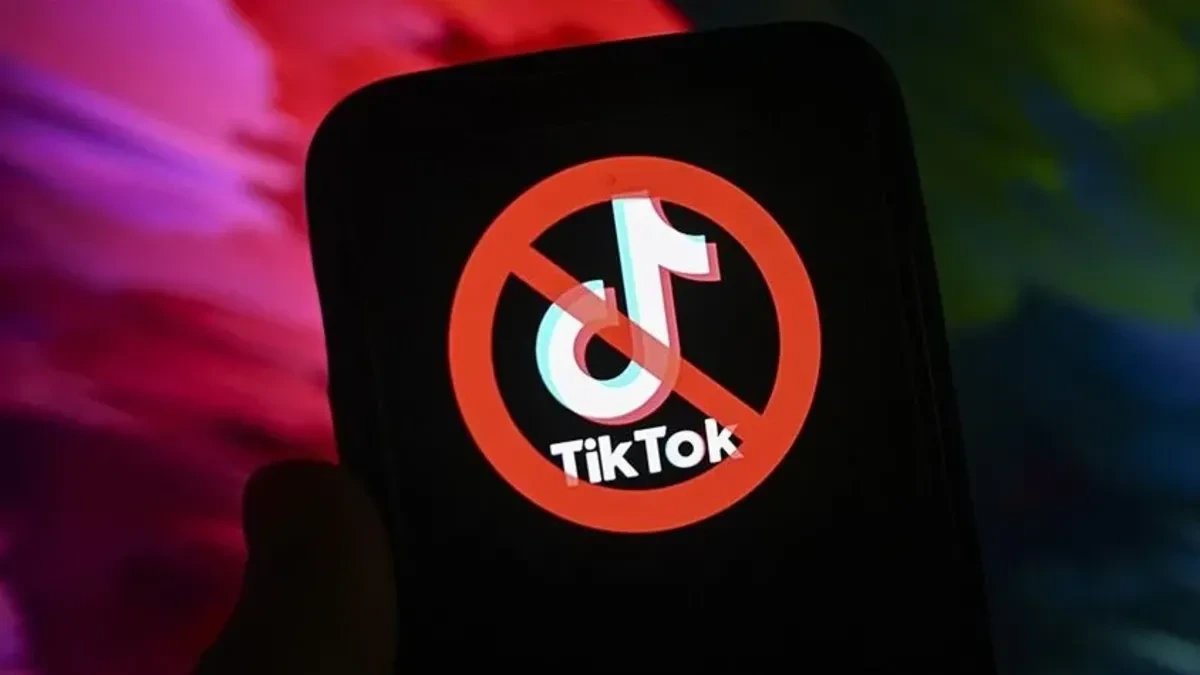 Bloomberg: тест TikTok 2021 года оставил 15 млн на вредном алгоритме, связан со смертью подростка