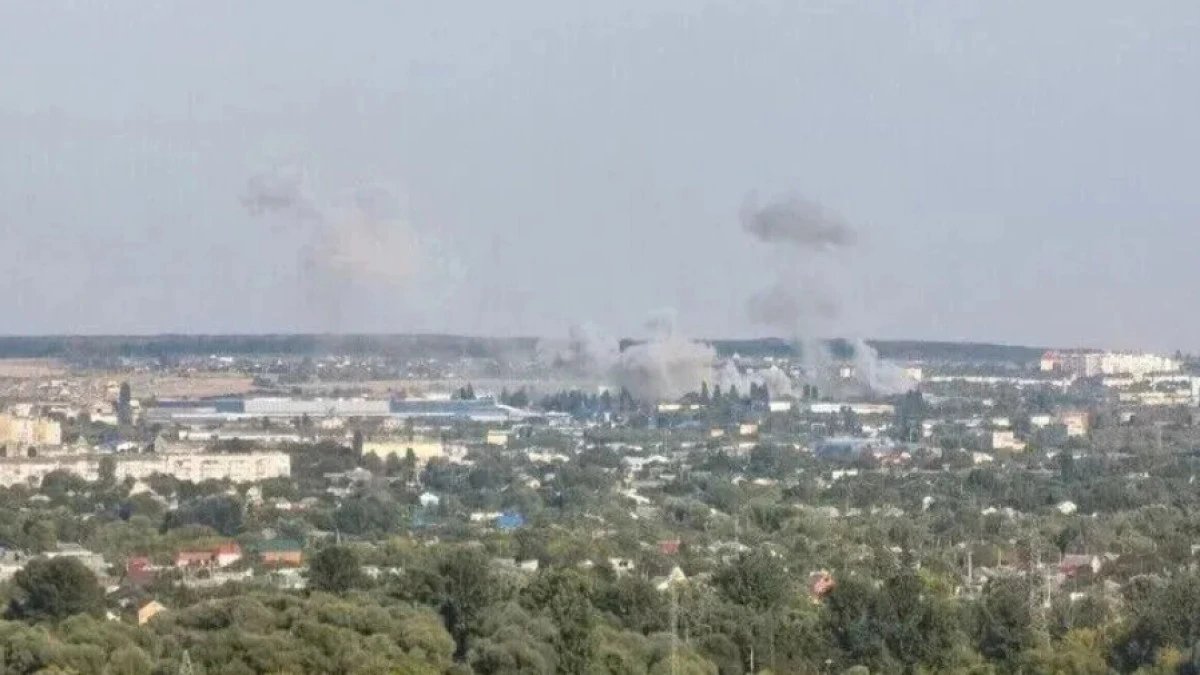 Ozon приостановил доставку в Белгороде после удара по сортировочному центру