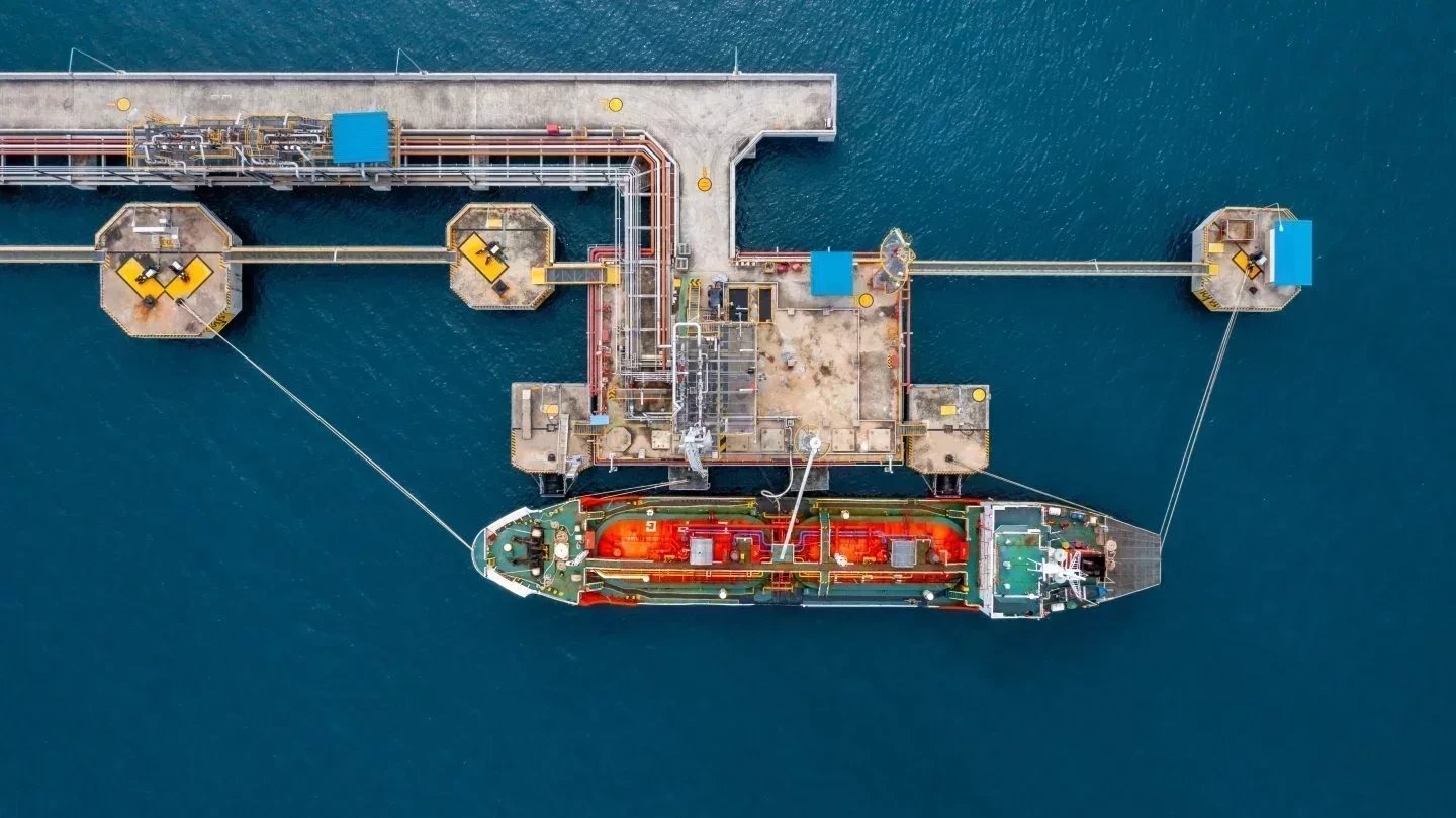 КТК возобновил отгрузку нефти на морском терминале после инцидента с дроном 8 сентября