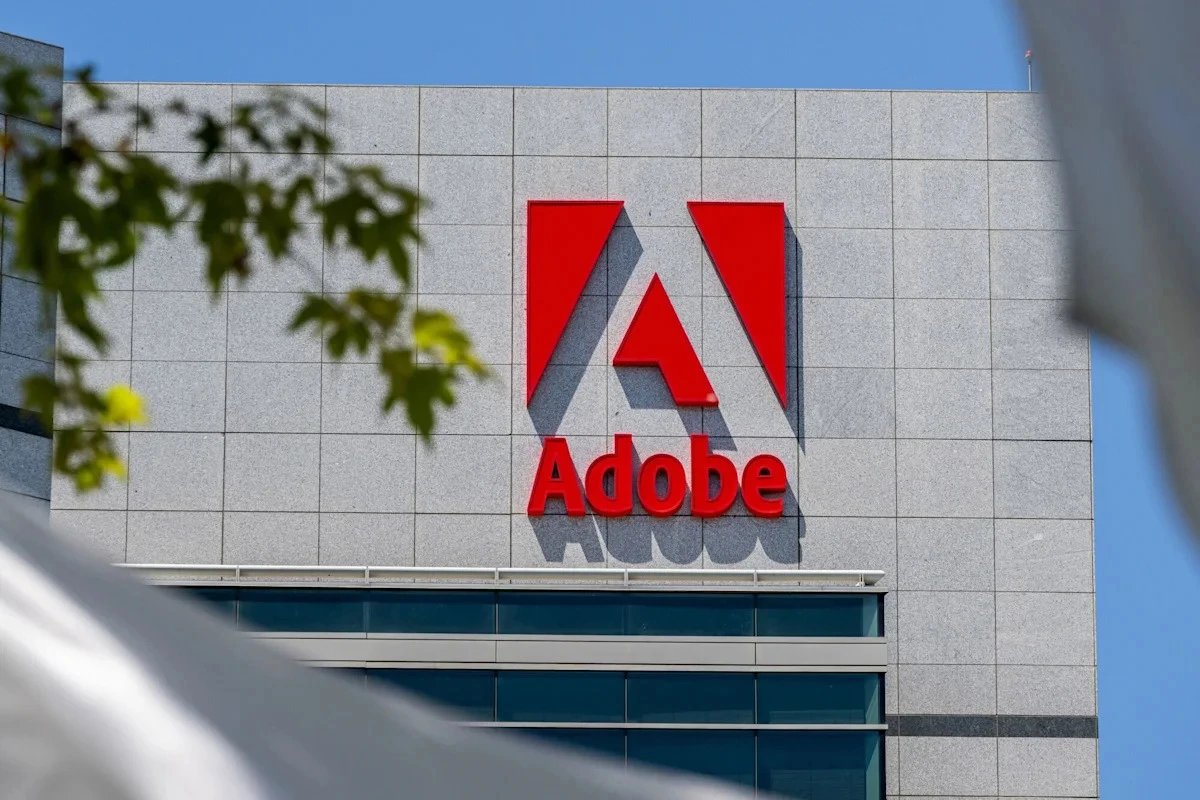 Adobe прогнозирует выручку в $6,8 млрд, не дотянув до прогнозов
