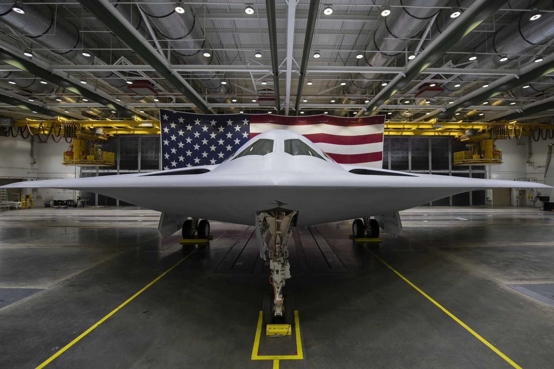Northrop Grumman открыл завод East Gate 3 в Юте для расширения производства B-21 Raider