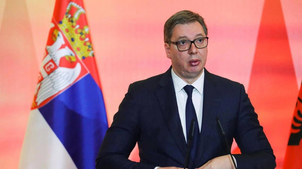 Президент Сербии Вучич уйдёт в отставку 27 сентября перед выборами 25 октября